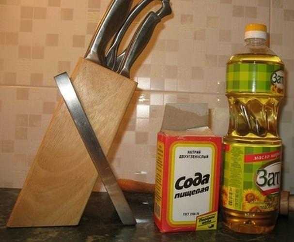Чем отмыть застарелый жир на кухонных шкафах