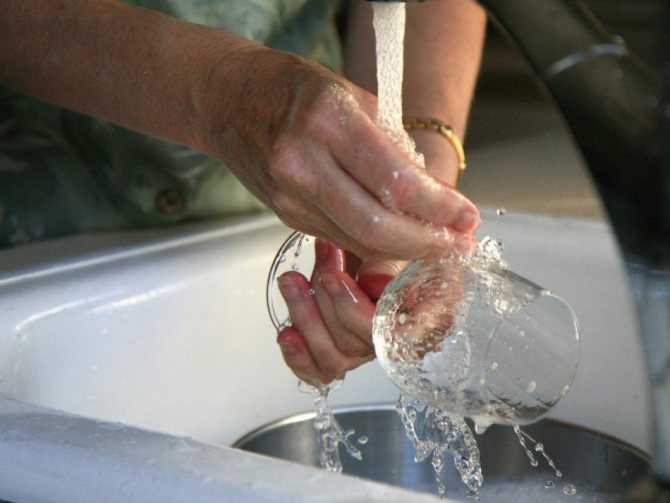 Средство для чистки хрустальных люстр: правила мытья и обзор 8 лучших .