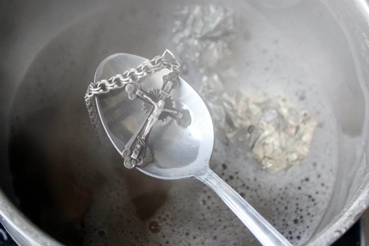 Как отбелить серебро в домашних условиях