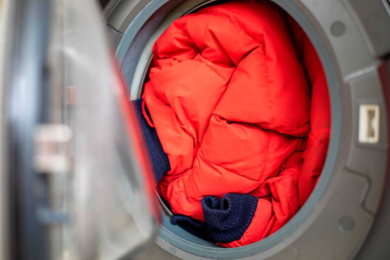 Как стирать пуховое одеяло в стиральной машине?