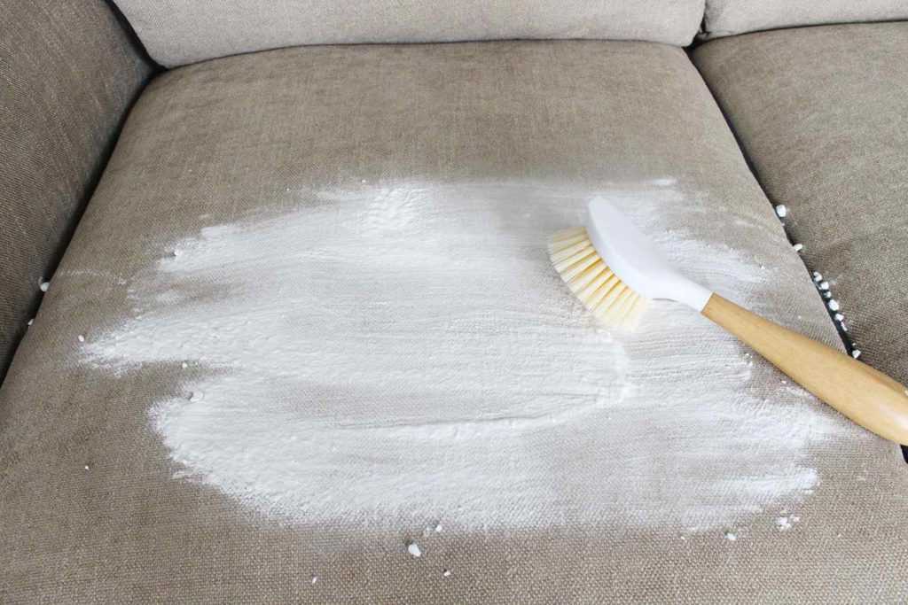 Как в домашних условиях почистить белые валенки – простые способы