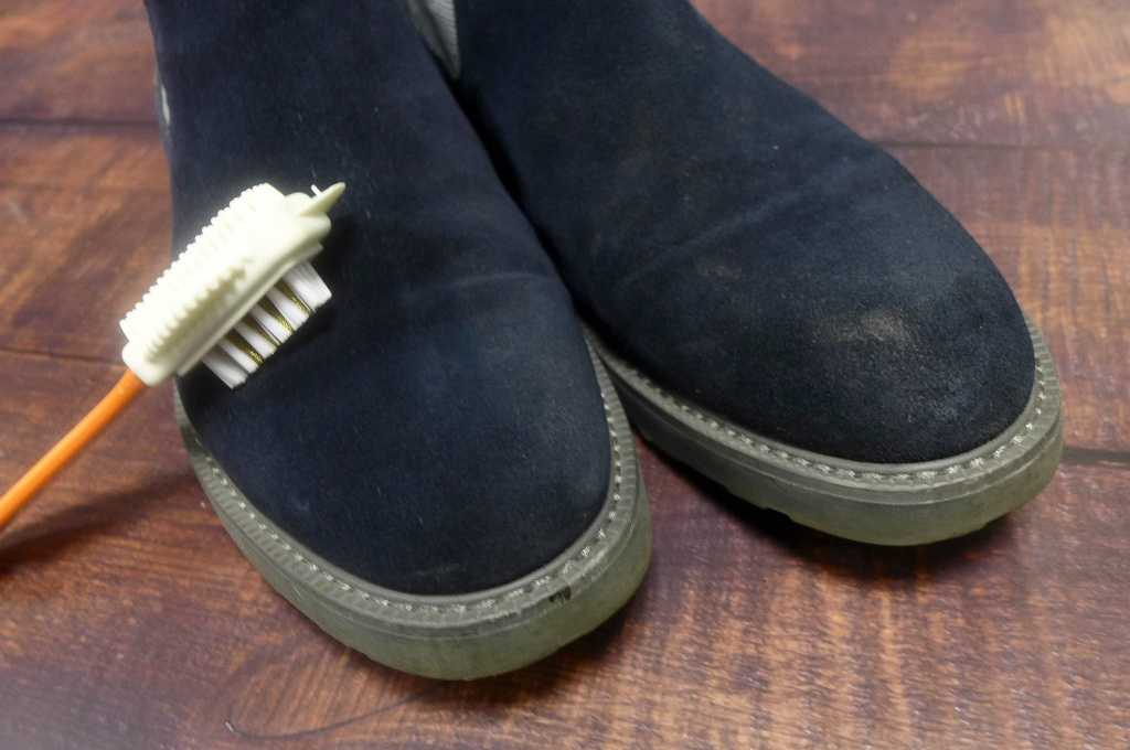Как восстановить замшевую обувь дома — домашние советы
