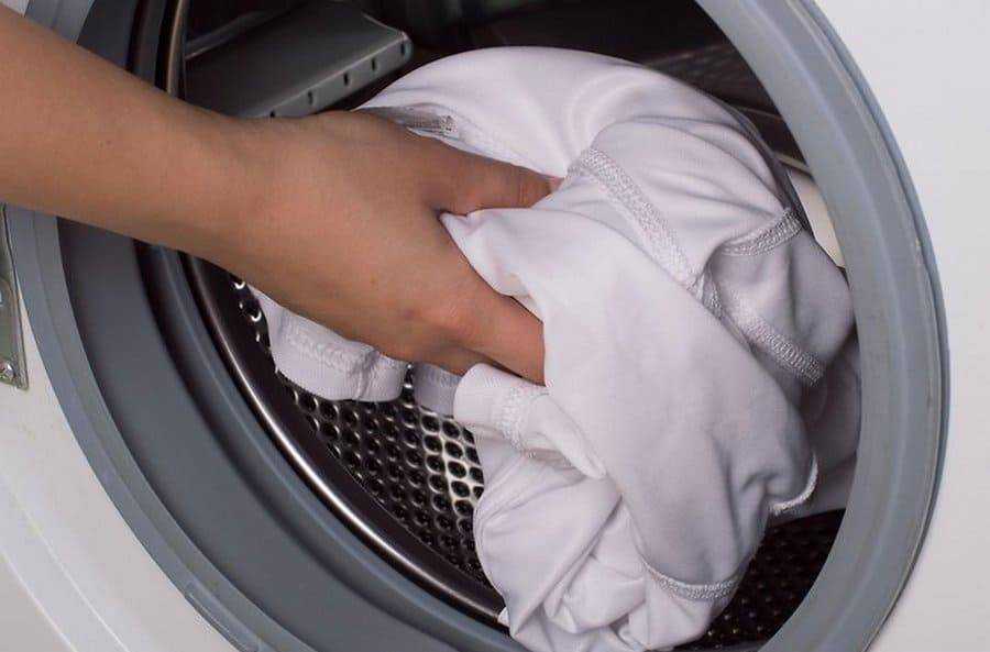 Как стирать брюки: можно ли стирать брюки от костюма в стиральной машине