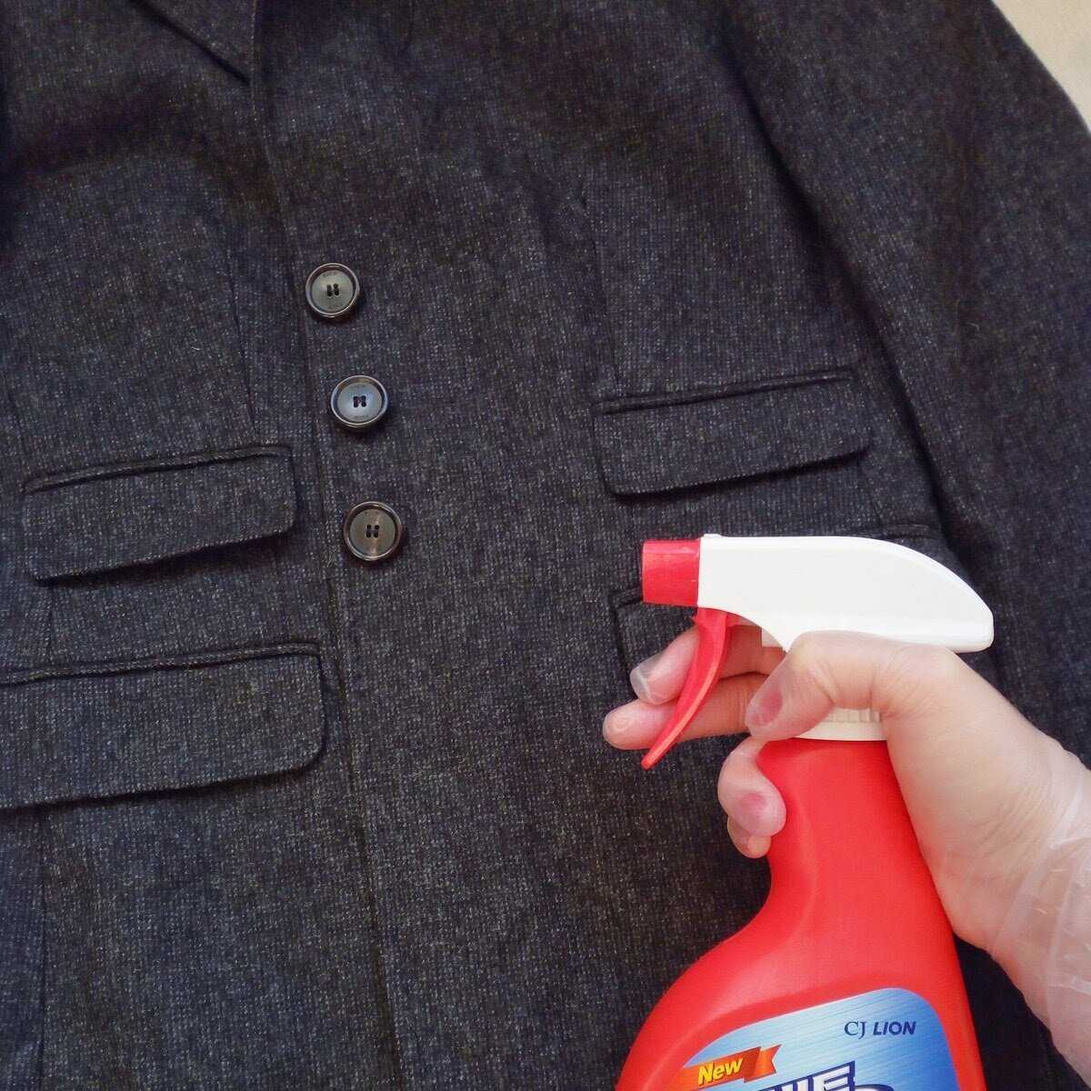 Как почистить пальто без стирки или постирать в стиральной машине?
