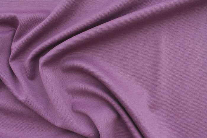 Что такое сатин и что шьют из ткани: уникальные свойства и советы по уходу