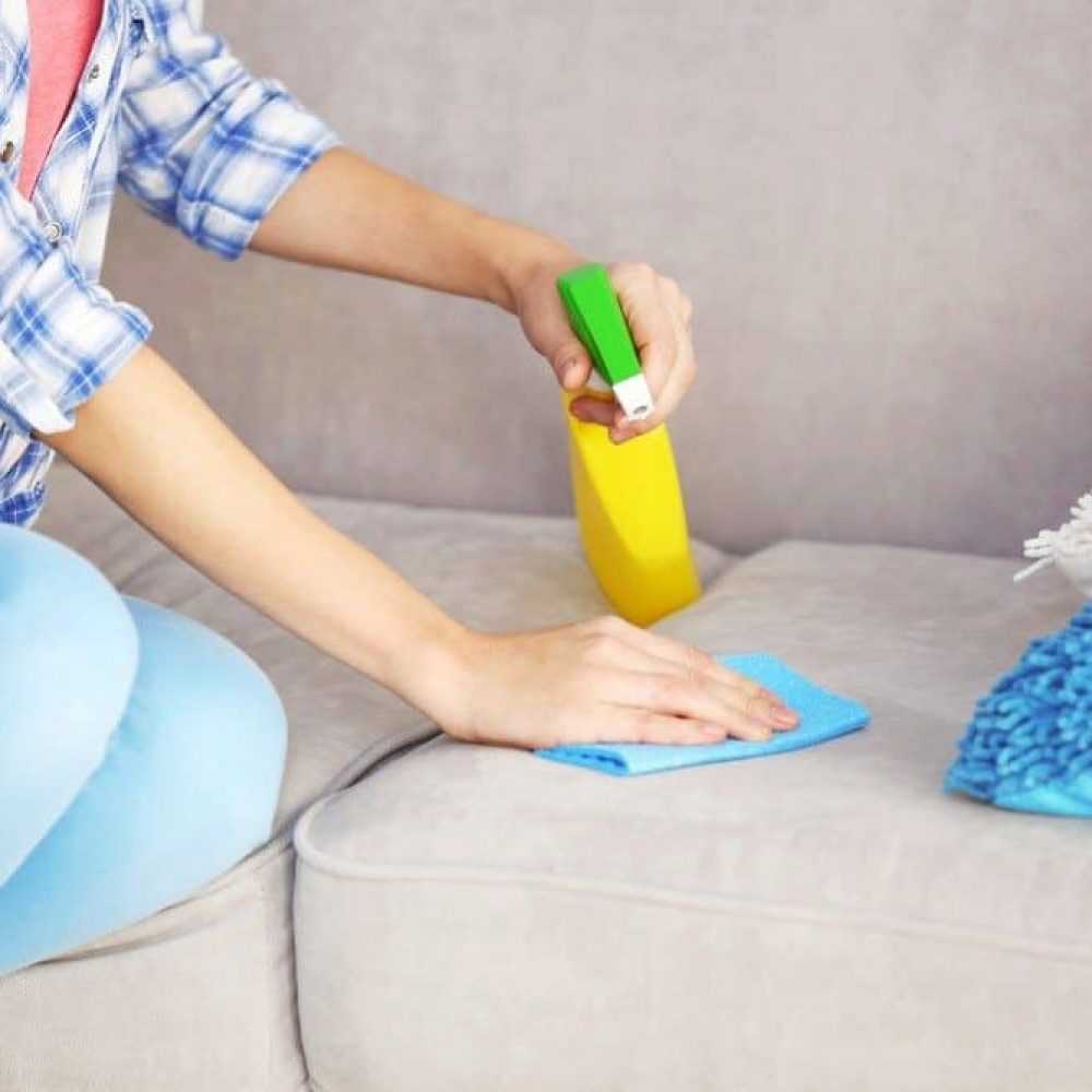 Как почистить мягкую мебель: средство для чистки в домашних условиях, народными средствами очистить обивку стула, диванов и кресел