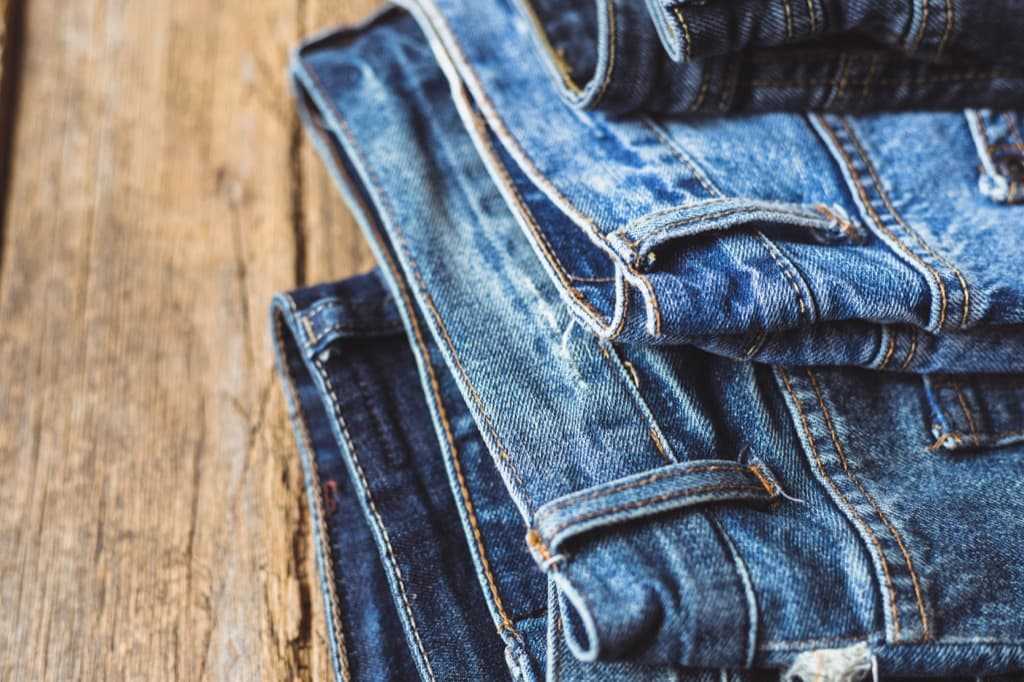 Как быстро высушить джинсы после стирки?